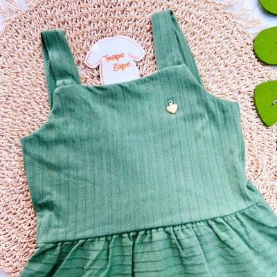  Vestido com Pingente de Coração e Detalhe nas Costas - Verde